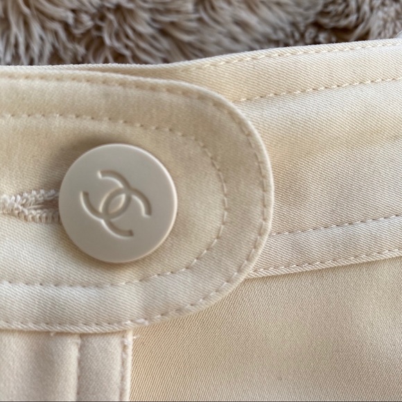 Chanel Skirt - Picture 4 of 5